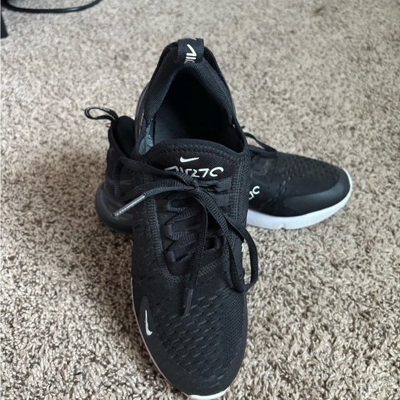 Nike Shoes - Nike Airmax 270's